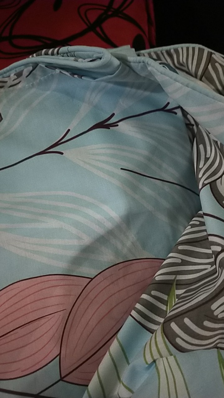 Tambah Sarung Bantal Guling Katun Lokal