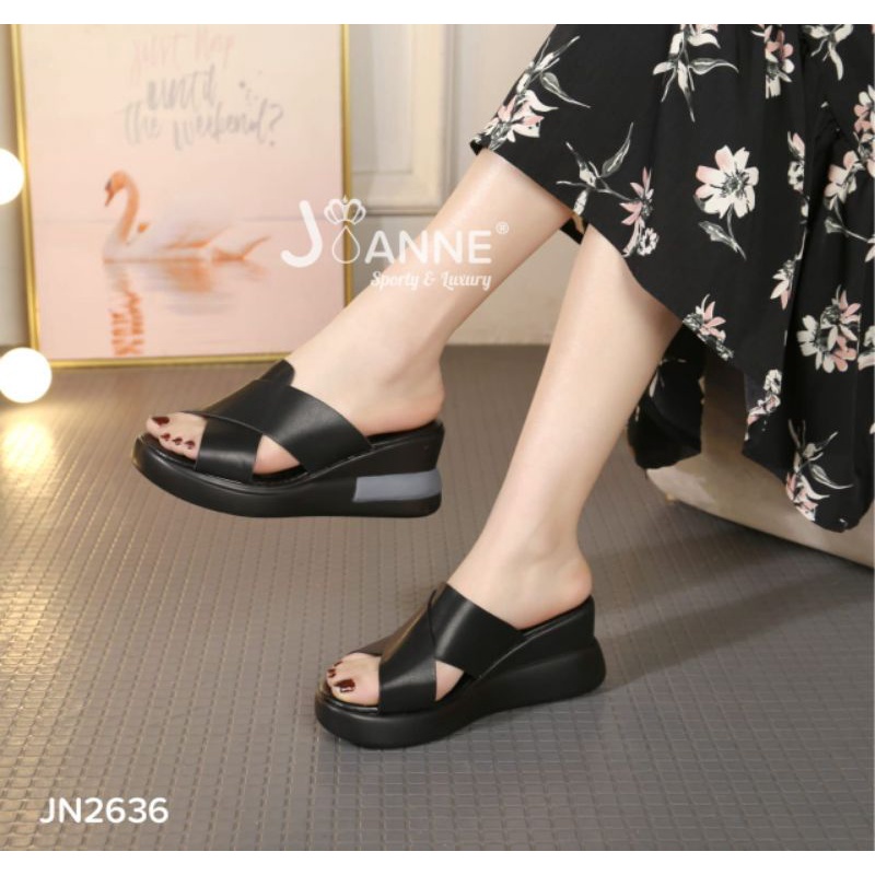 JOANNE Wedges Sandals Gunung JN2636