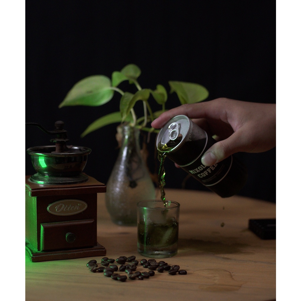 

Green Spartan Coffee / Kopi Kaleng / Kopi Siap Minum / Kopi Fresh / Kopi Murah / Kopi Buah / Kopi Kekinian
