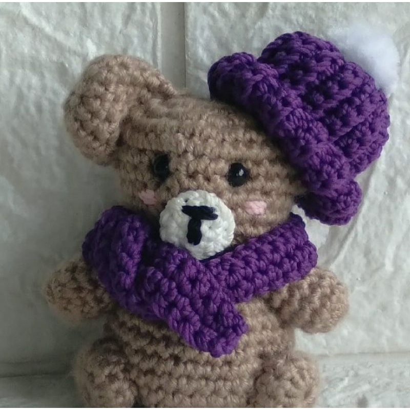 boneka beruang rajut amigurumi