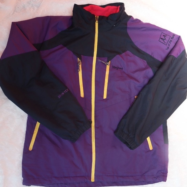 ST-0013 JAKET MAGNUS OUTDOOR BRANDED MURAH