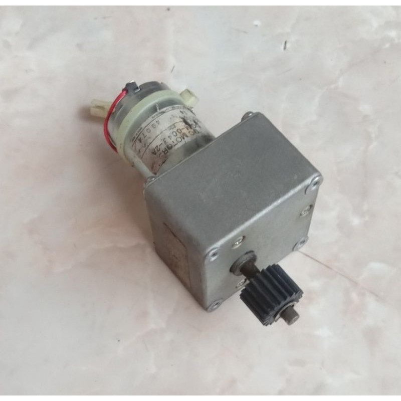 Toshiba Dc Brushed Motor 24V 20Rpm