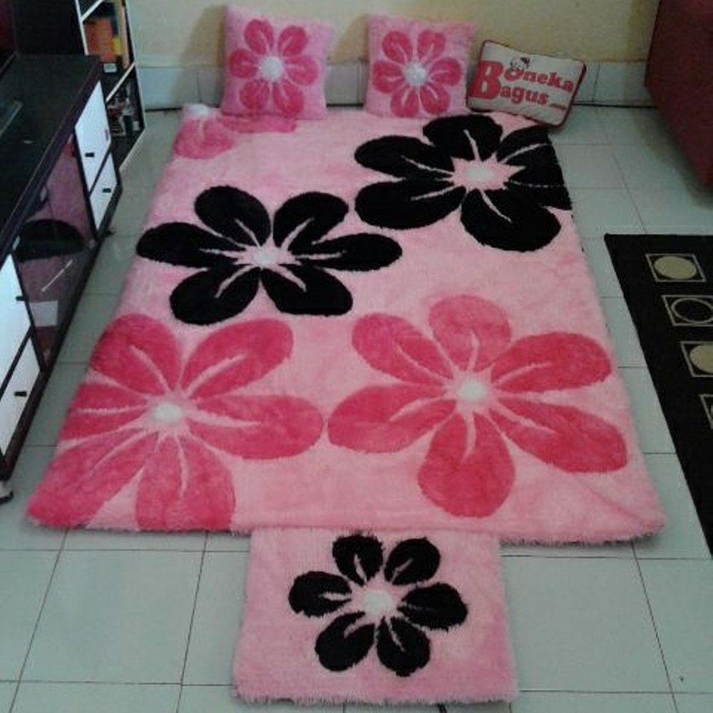 Dijual Karpet Bulu Motif Bunga Pink Diskon