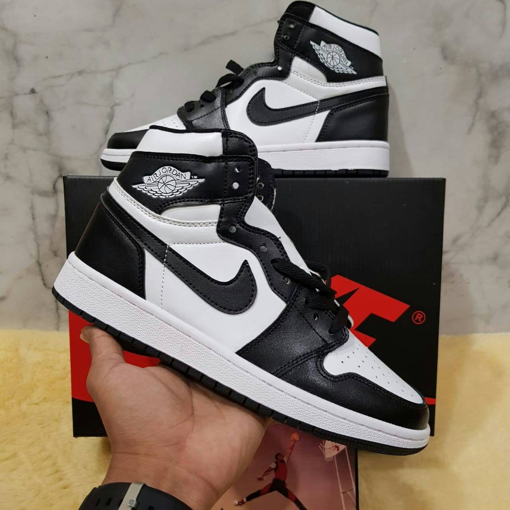 Nike Air Jordan 1 Panda SEPATU NIKE SEPATU PRIA SEPATU SNEAKERS SEPATU COWOK SEPATU ANAK LAKI LAKI