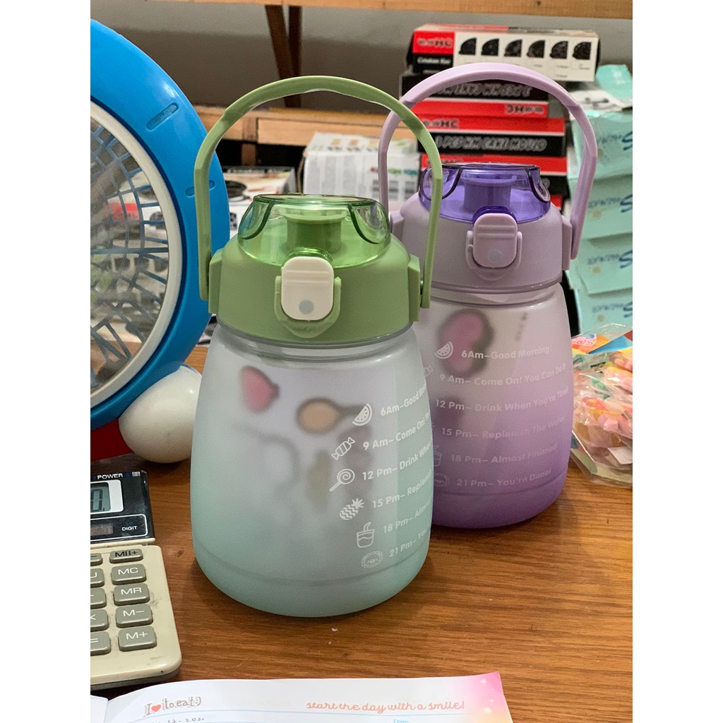 BOTOL MINUM KEKINIAN 2 LITER 2000ML KOREA VIRAL / BOTOL GEMOY / BOTOL VIRAL