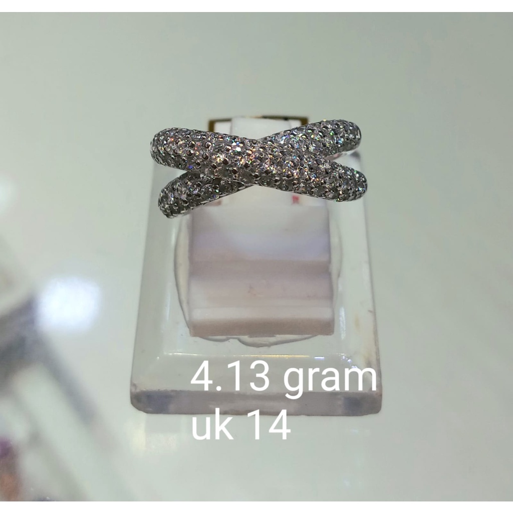 Cincin Emas Putih Fashion Kadar 75% 4.13 Gram Size 14