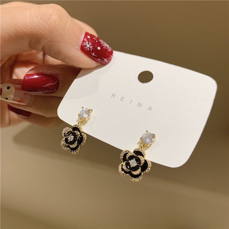 Anting Tusuk Silver Model Bunga Kecil Gaya Korea Selatan Untuk Wanita