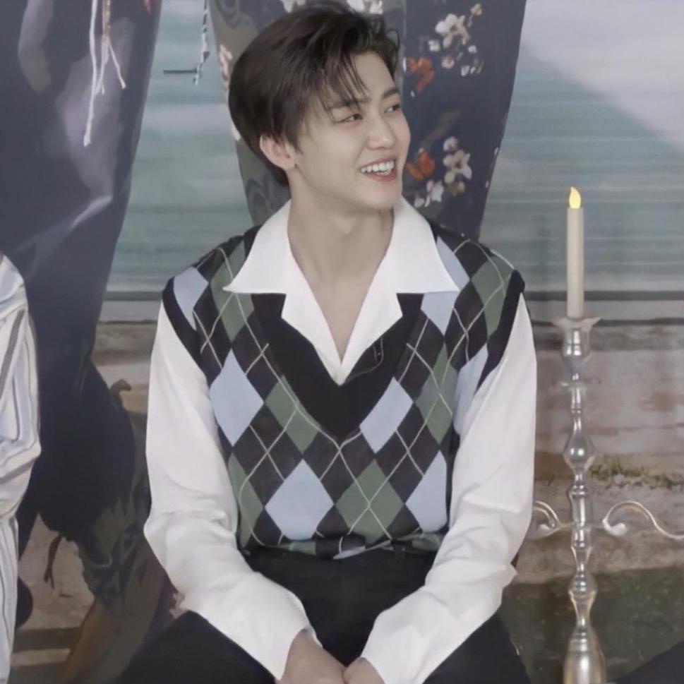 vest jaemin / vest rajut nana chuck / jaemin nct dream [IDL. 611001]