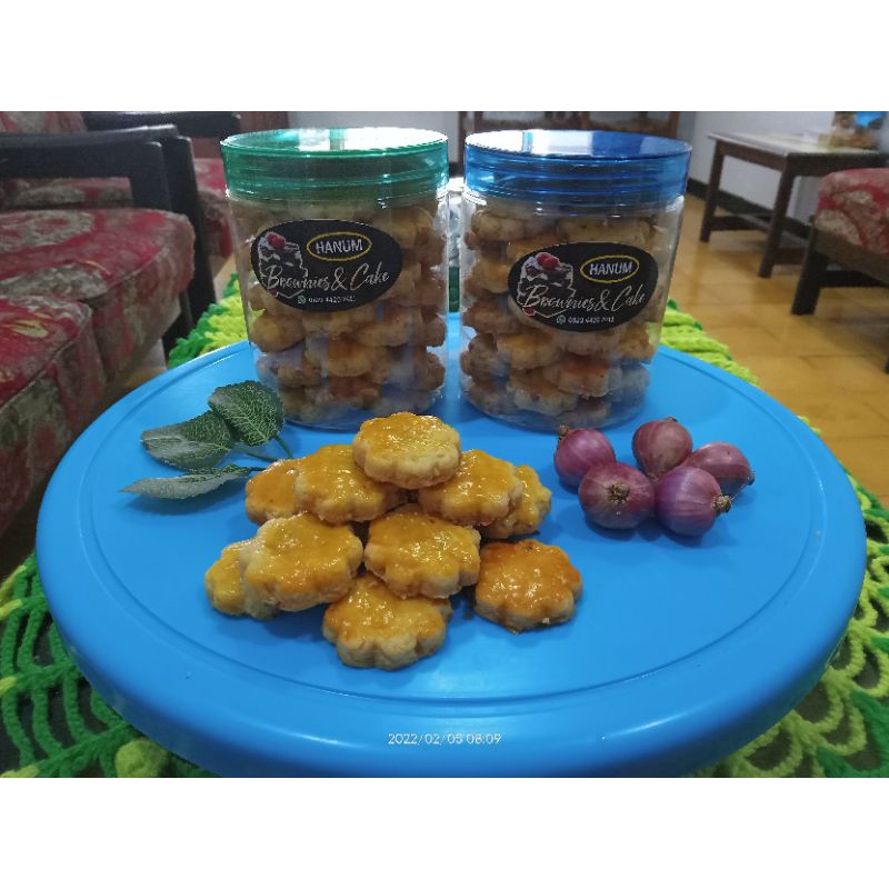 

Kue Bawang Cookies