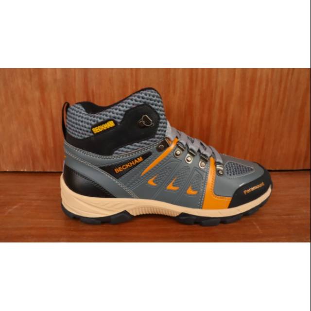 Sepatu Outdoor Beckham HI Paramount