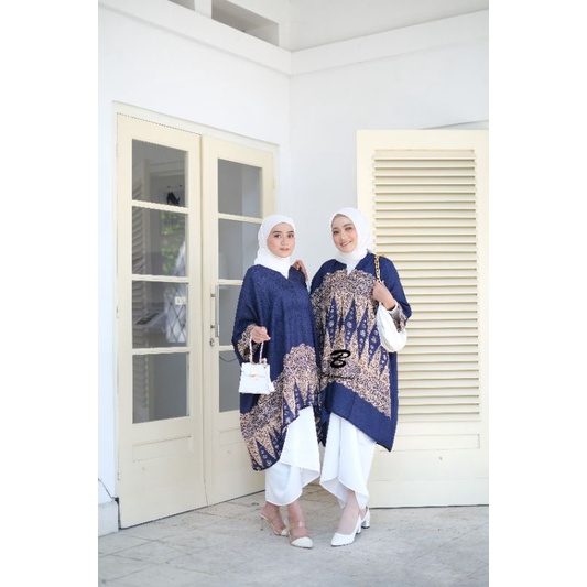 Bestari dan Bintari tunic batik