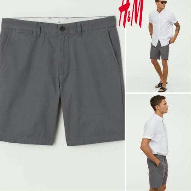 KODE 6431 celana pendek Chinos Pria merk H M sisa ekspor KODE 6431 celana pendek Chinos Pria merk H M sisa ekspor