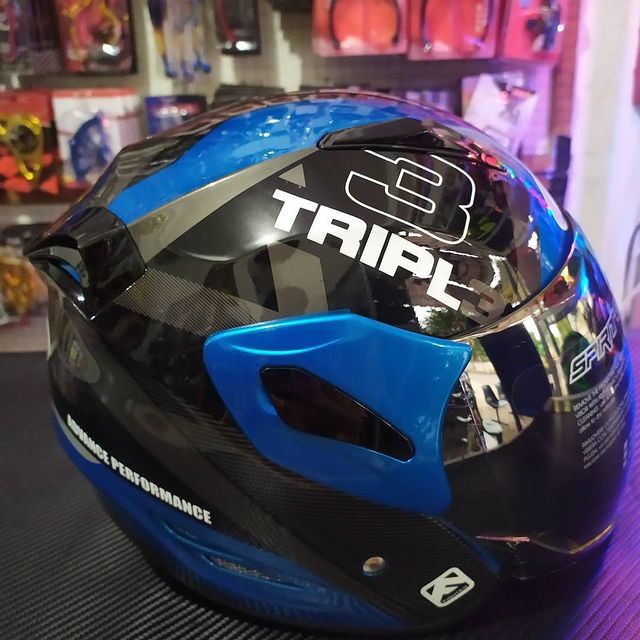 HELM GM FIGHTER TRIPLE BLUE GLOSSY