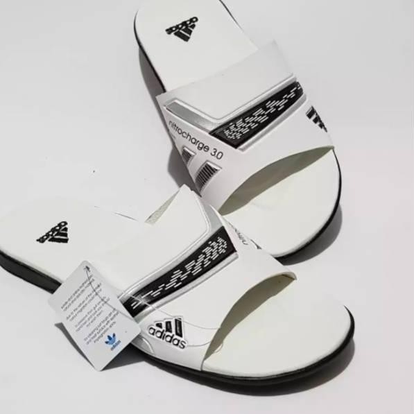 Paling Dicari.. Sendal pria Adidas slop.jepit.santai.sport Grade ori import size 38-43