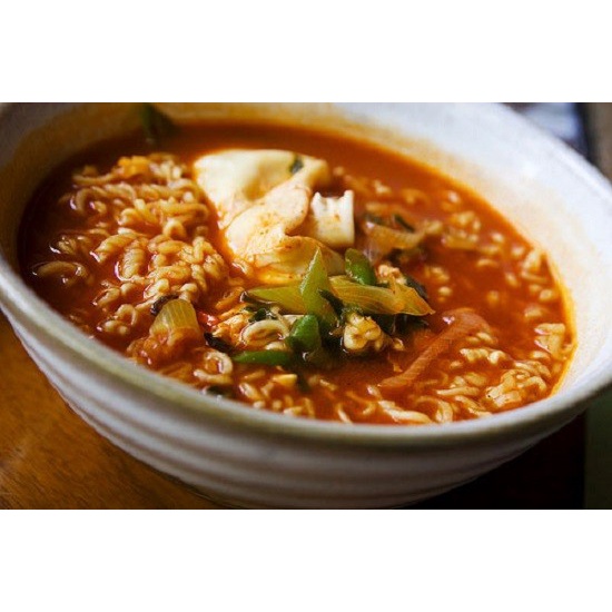 

Ramyeon Makanan tteokbokki camilan khas korea jajanan tradisional asli instan halal mozarella asin pedas gurih enak ring