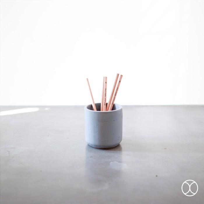 

Delia | Desk Organizer / Cassa Desk Organizer (Basic) / Pen Holder