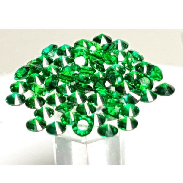 Permata Green Cubic Zirconia Grade Super