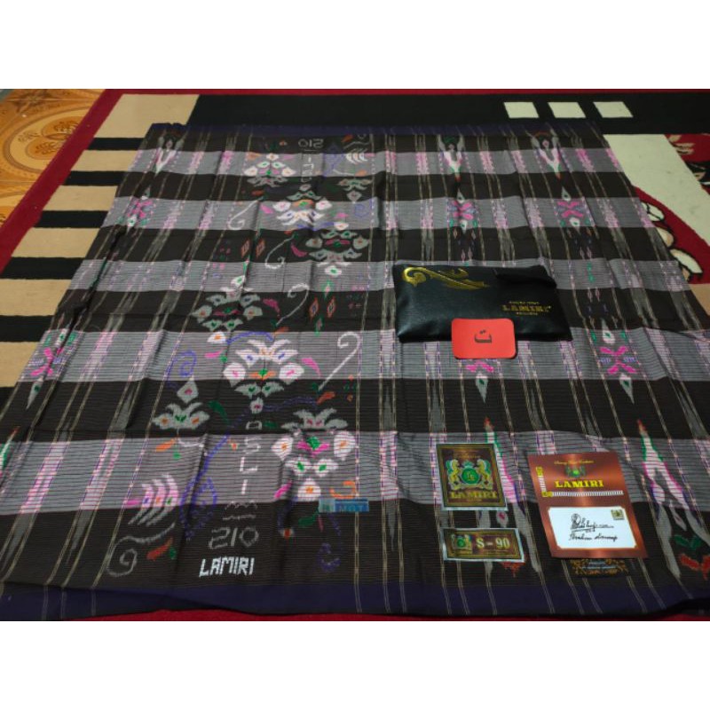 Sarung Lamiri Kotak MGT