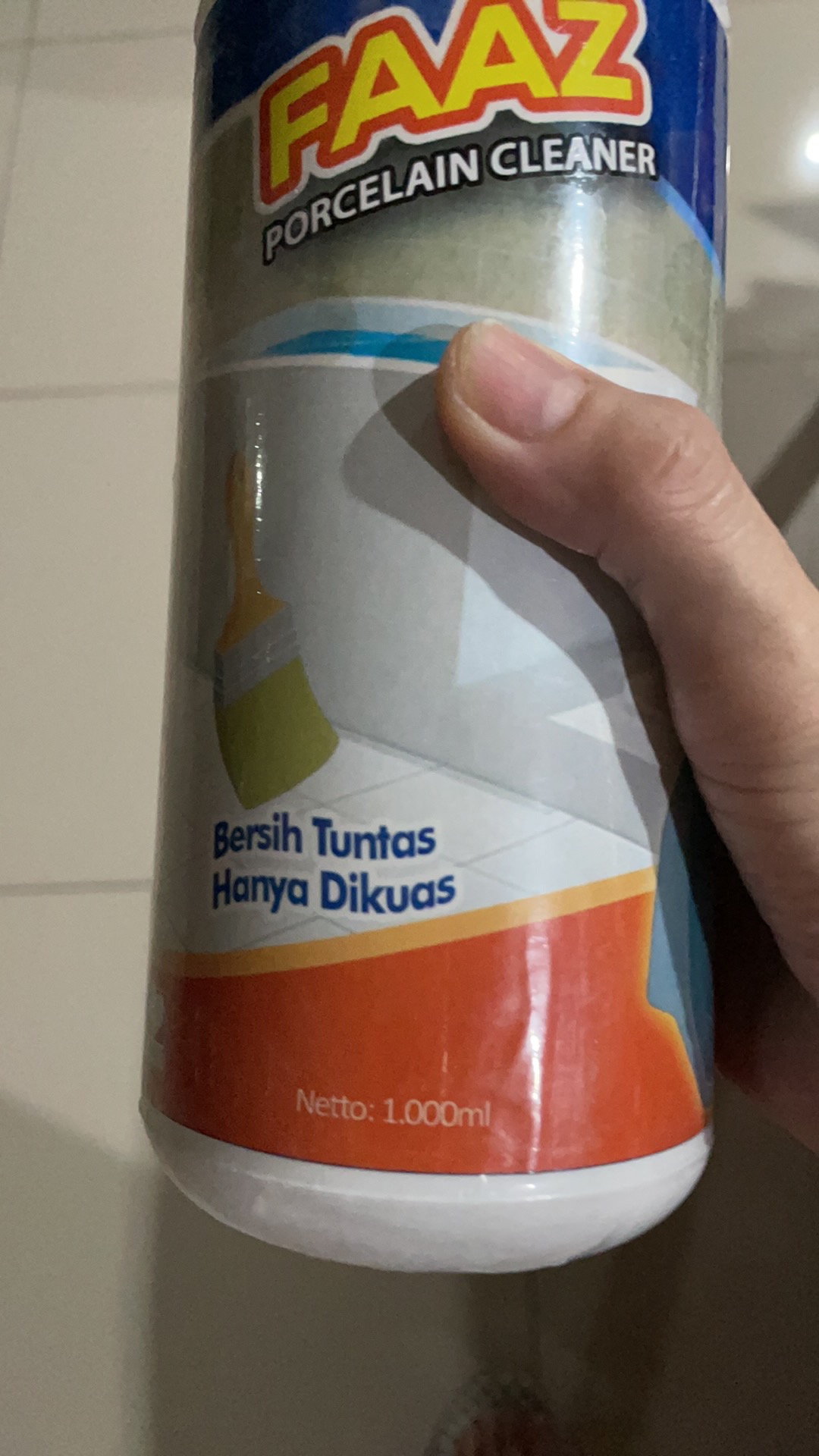 Faaz Pembersih Serbaguna Porcelain Cleaner 1000ml (free 1 Pasang Sarung Tangan Plastik Dan Kuas)