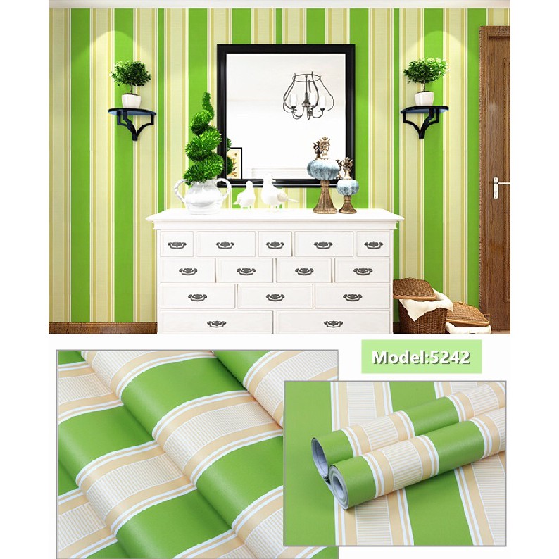 Wallpaper Dinding Ruang Tamu Motif Salur Hijau