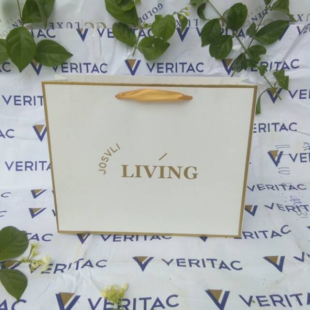 

Paperbag costume sablon murah ukuran 30x8x25 ( P x L x T)