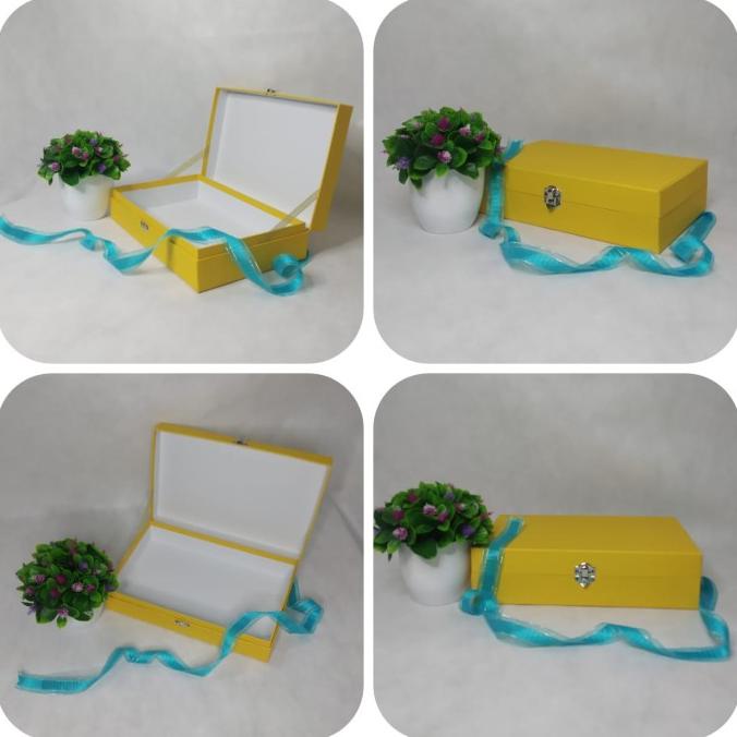 

Premium Product!!! Kotak Kado Model Koper "Kuning" P.28Cm X L.18Cm X T.7Cm - Paling Diminati