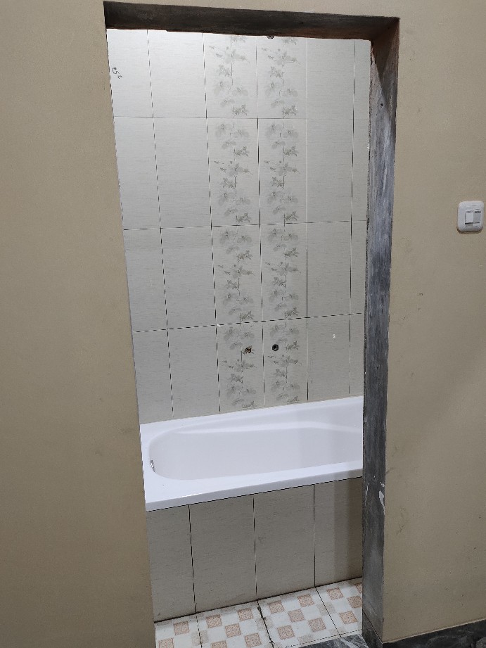 Paket Bathtub Marble Dengan Avur Bathtub Kuningan M. Angelo