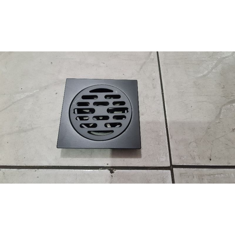 floor drain / saringan got stainless hitam black