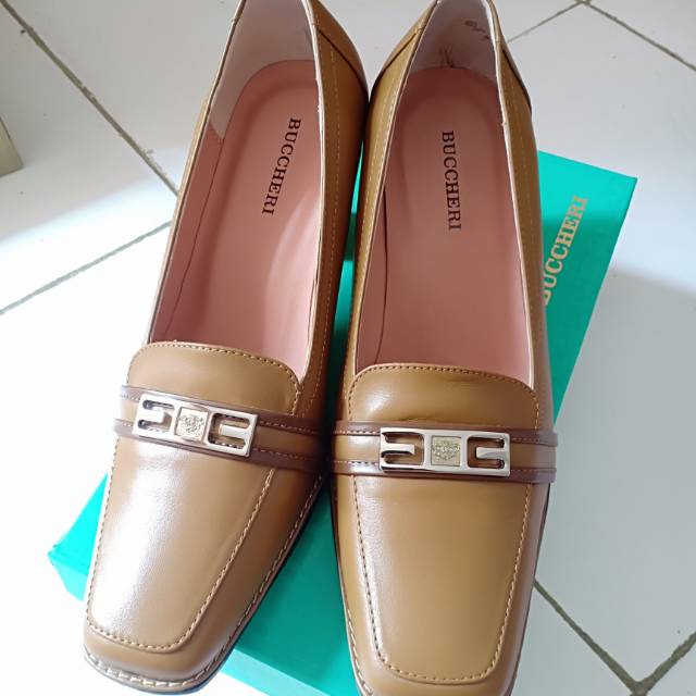 Sepatu wanita buccheri bucheri original store