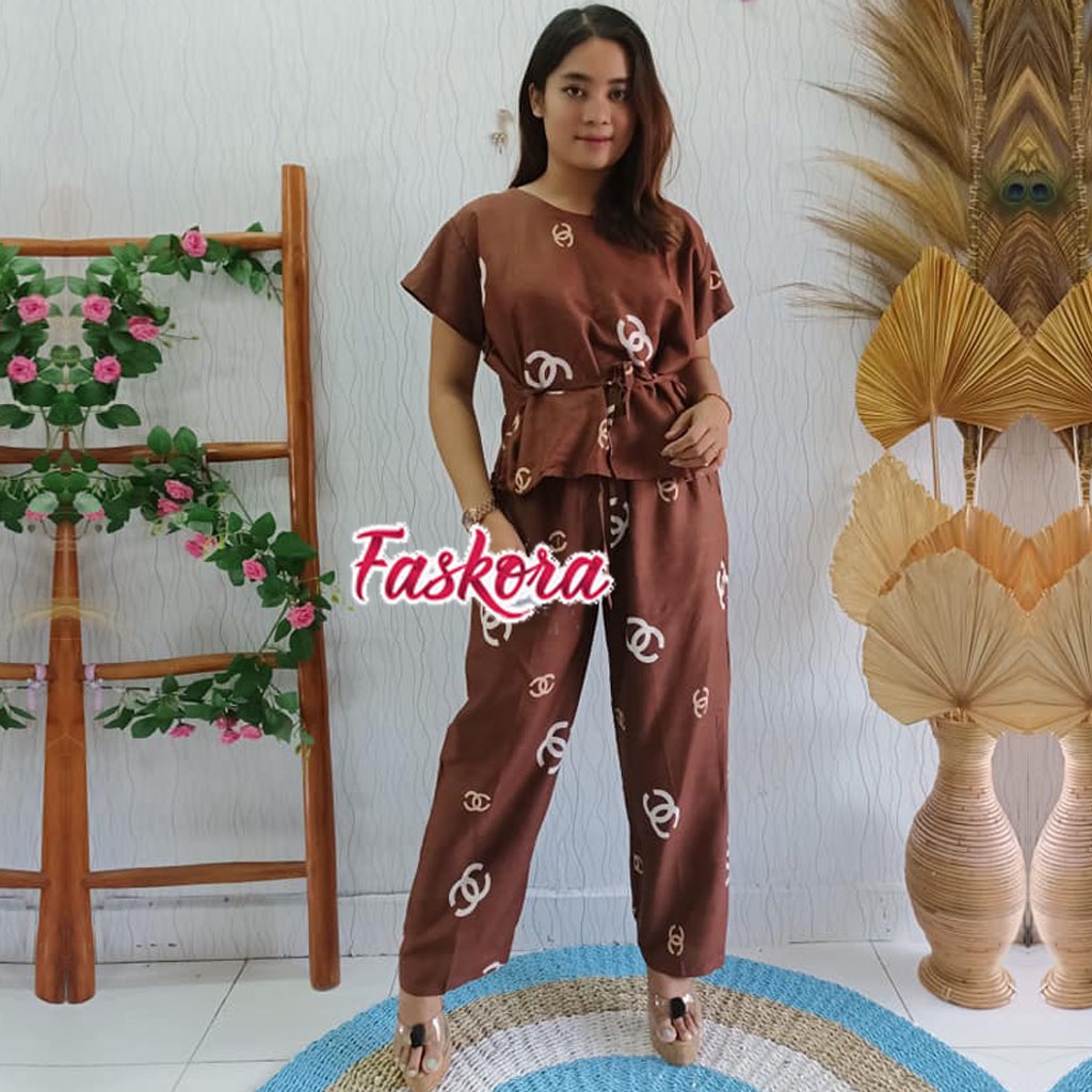 Piyama Rayon Jumbo Lengan Pendek One Set Wanita Kekinian Remaja Pajamas Polos Kombinasi Auristela-DC Coklat