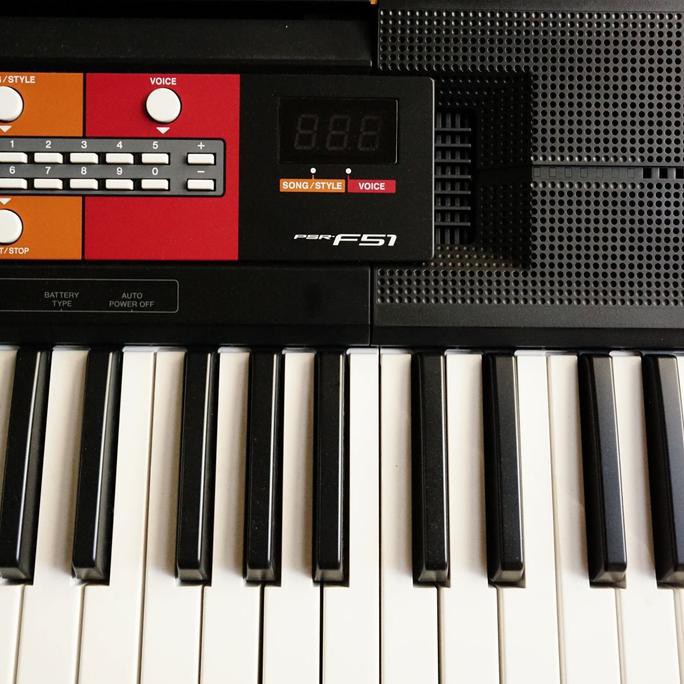 Yamaha psr-f51. Yamaha psr f51 отзывы. синтезатор yamaha psr-f51 черный. Yamaha psr 51.