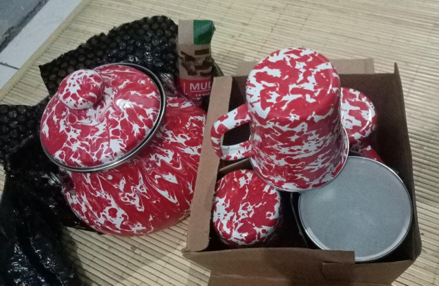 Teko Enamel Blirik 2,5f