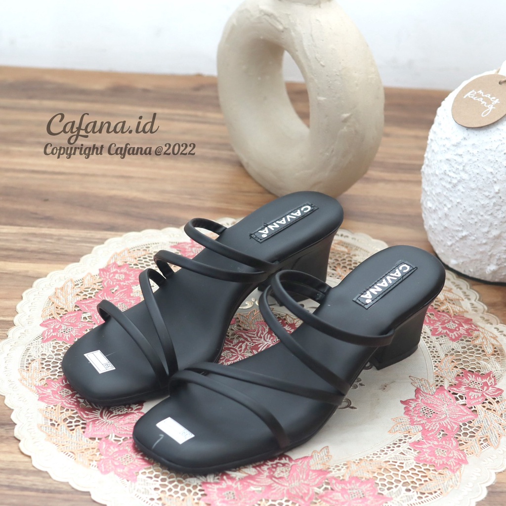 Sandal Hak Tahu Wanita Premium Kendra SDH255