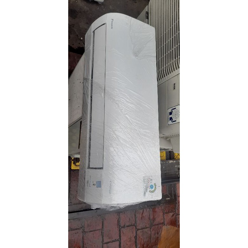 ac daikin 1.5pk r32 like new ac daikin inverter 1.5pk like new ac bekas 1.5pk ac bekas daikin mulus