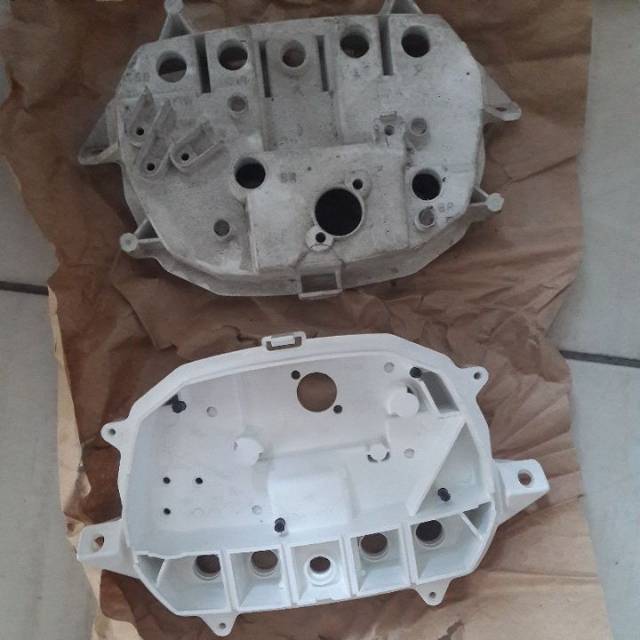 37212 GN5 831 Rumah Putih Dudukan Spedo GRAND