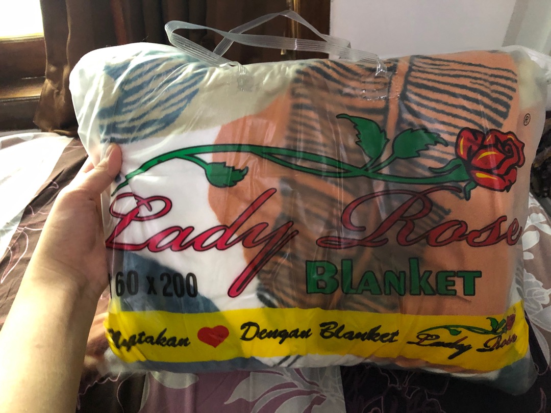 Selimut Nuansa Alam Lady Rose Uk.160x200 Cm Motif Aquatic, Big Leaf, Glory Bernuansa Hijau Dan Biru