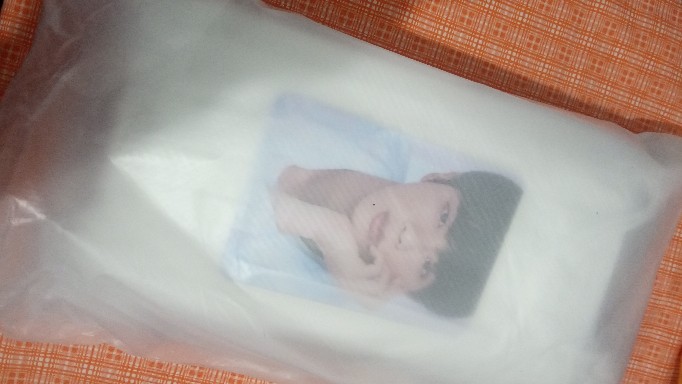 Korea Disposable Mask Black And White 3ply Masker Hitam Dan Putih Kpop Idol Bts Exo | Free Photocard