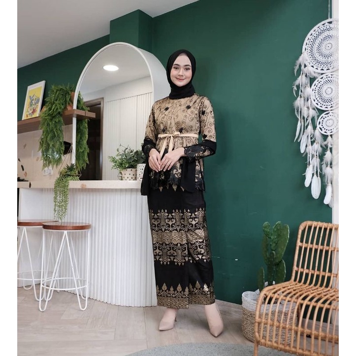 KEBAYA COUPLE SEMI PRANCIS Katun BAHAN KEBAYA SEMI FRANCE CORNELI COUPLE DANILLA BATIK SET COUPLE Kalila