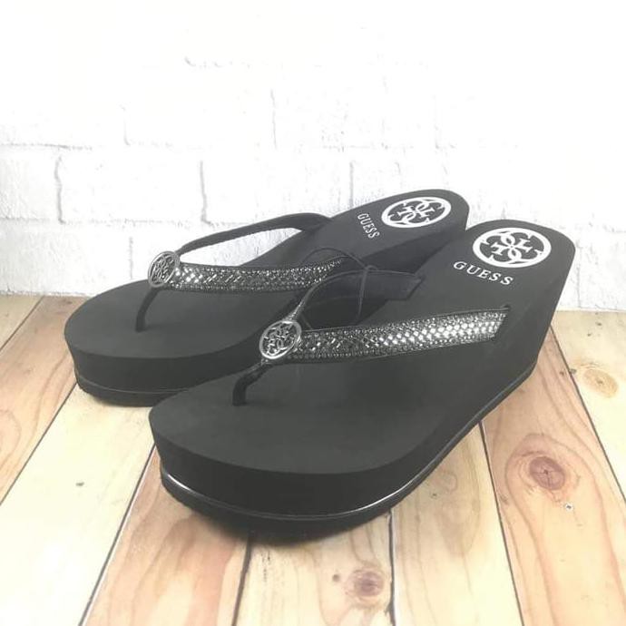 ❤️ JAMINAN MURAH WEDGES❤️ SANDAL GUESS SYBELL BLACK ORIGINAL SALE KORTING