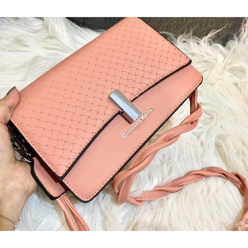 Tas Wanita || Charles & Keith