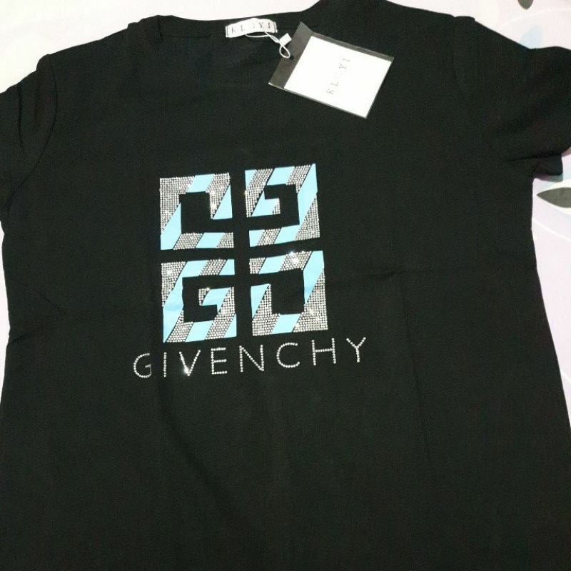 Atasan/kaos Kloyi import Malaysia