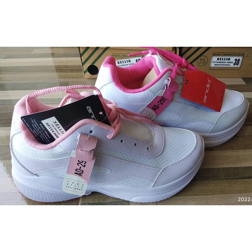 Ando Xellia Sepatu Sneakers Wanita Dewasa Sepatu Casual Warna Putih Merah Muda