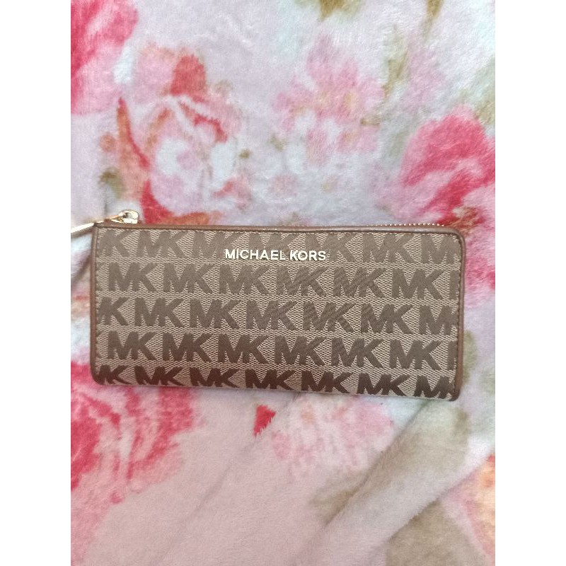 Dompet Michael Kors Preloved