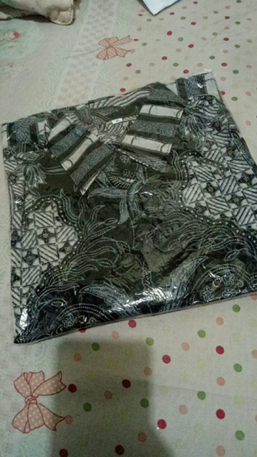 Cuci Gudang !!! Kemeja Batik Pria Lengan Panjang Aneka Motif