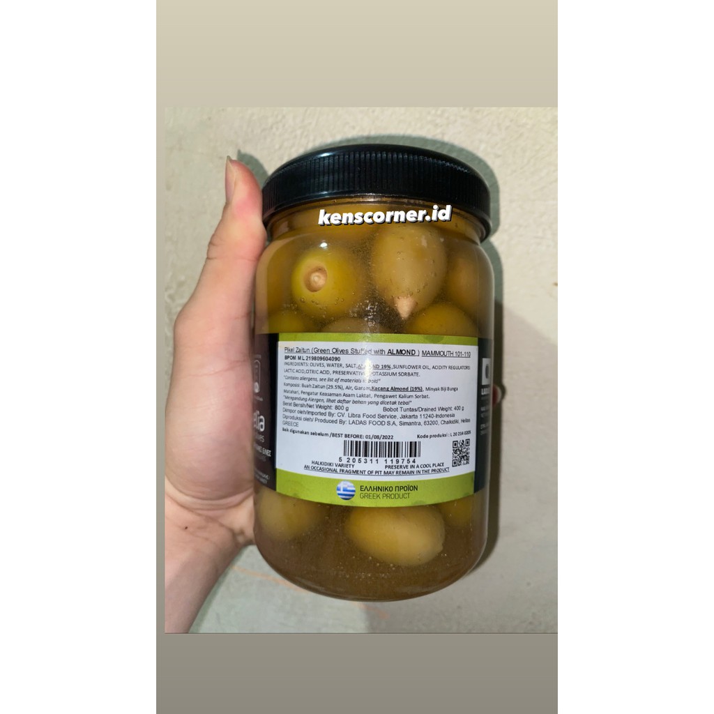 Pikel Zaitun Kacang Almond / Pickles ( Green Olives Stuffed with Almond )