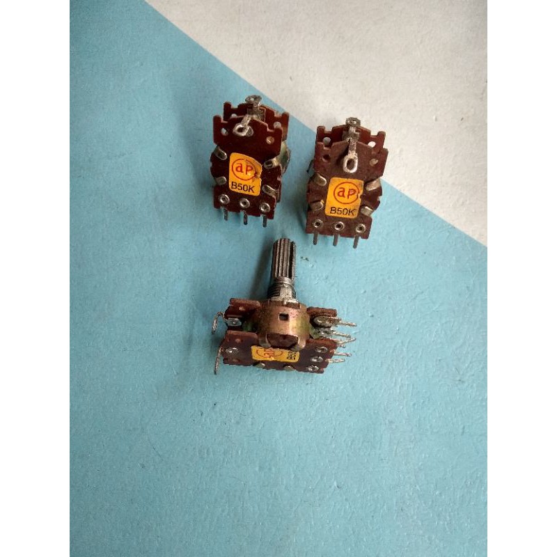 Potensio stereo 50k +CT AP