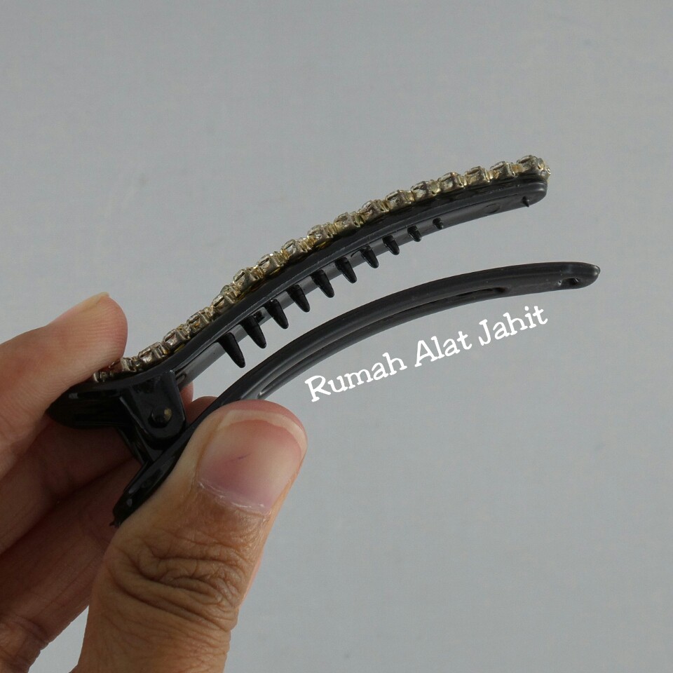 Jepit Rambut / Hair Clip Permata Baris 8cm (sepasang)