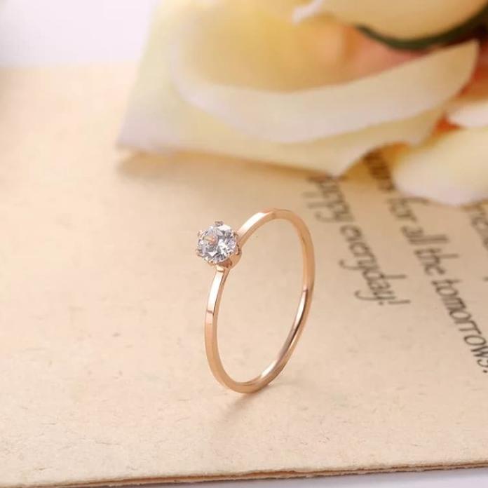 Cincin Permata Kado Hadiah Valentine Pacar Istri Titanium Anti Karat Sale R33A