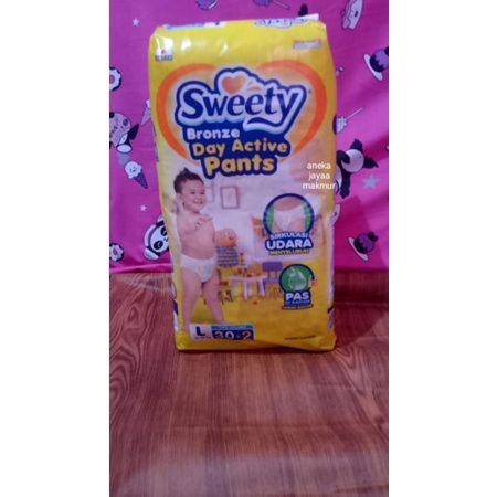 pampers popok bayi merk Sweety bronze day active pants tipe celana ukuran L30 Bb 8 - 12kg / popok ba