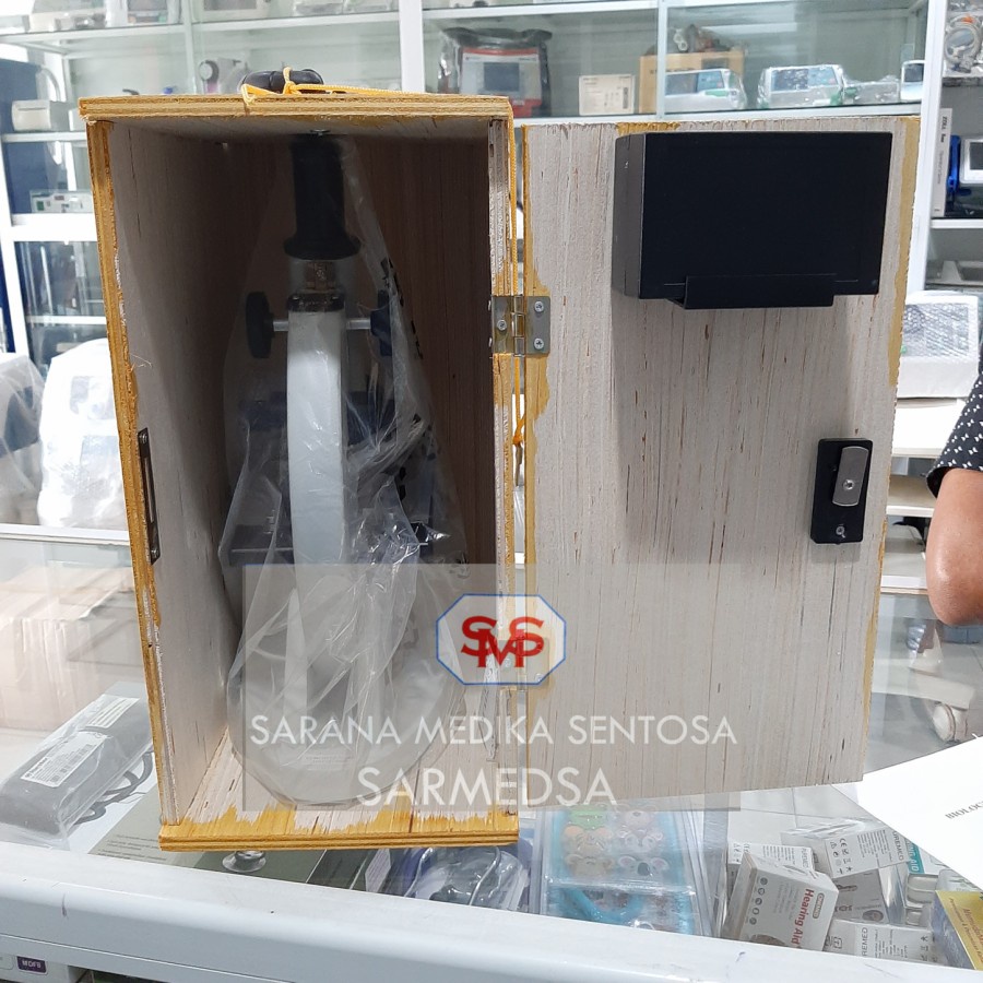 Mikroskop XSP-12 Corona / Microscope XSP-12 Corona